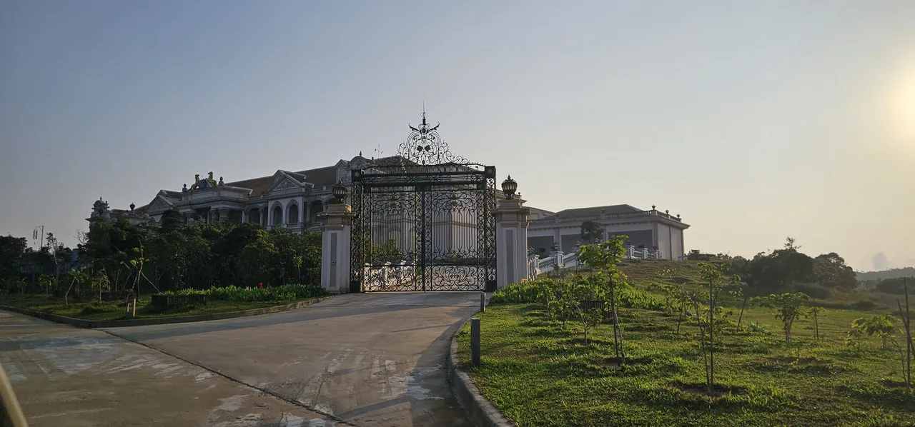 bokor.attractions.watSampov.name